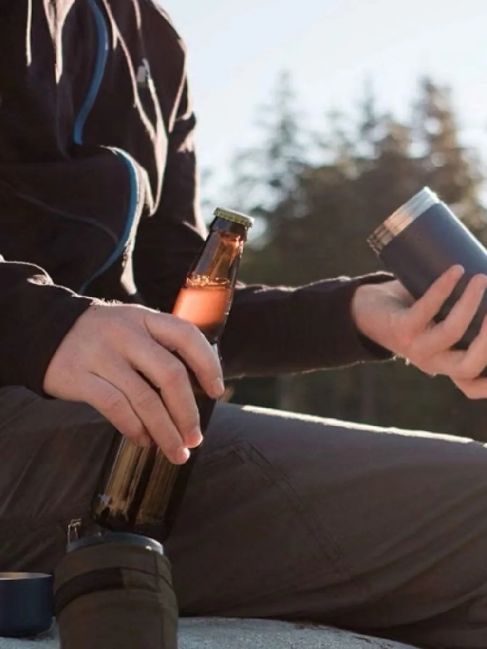 The Standard 2.0 Original Stainless Steel Beer Bottle Holder Insulator Blue